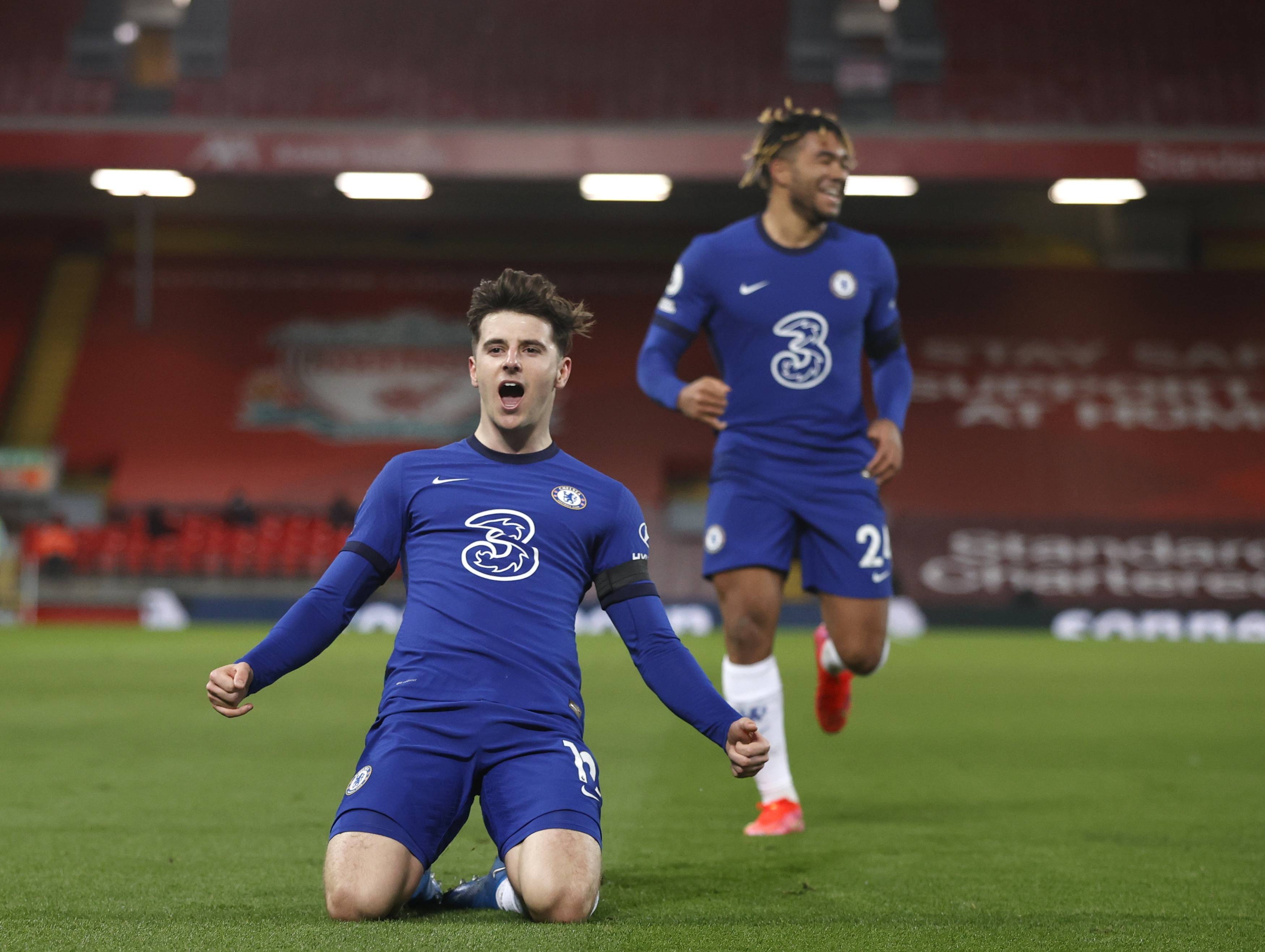 社交媒体上 社交媒体上