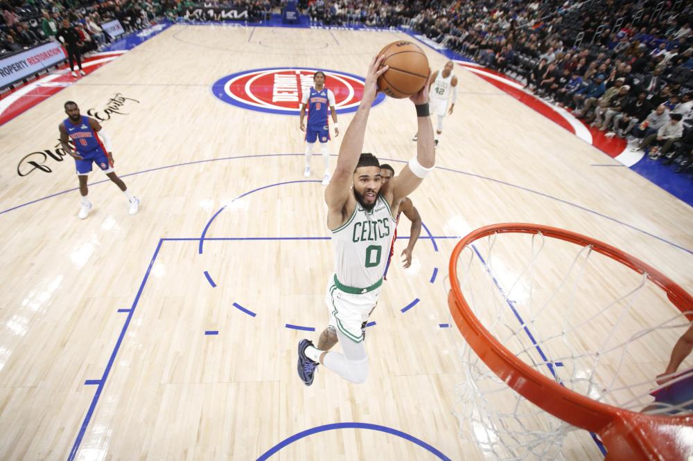 际篮球赛场 际篮球赛场