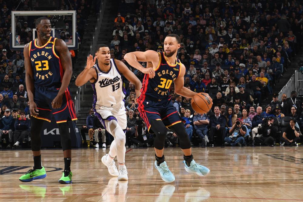 源自三点 源自三点